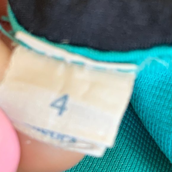 LULULEMON Tracker Shorts with Liner Size 4 - Picture 8 of 8